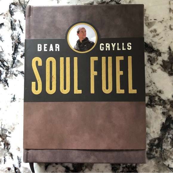 Bear Grylls 'Soul Fuel' Hardcover Devotional Book - New - Picture 9 of 9